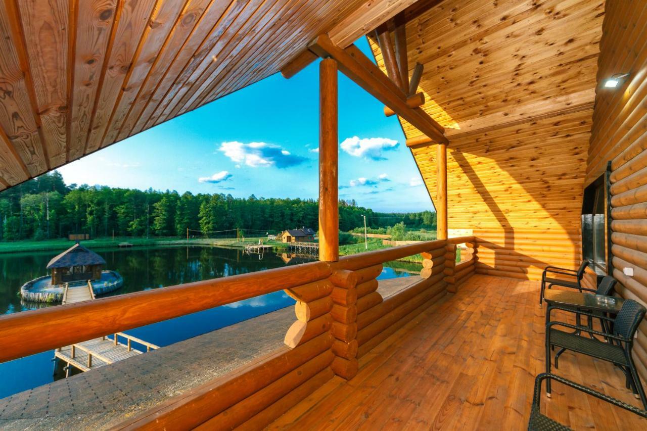 Guesthouse On The Lake With Bathhouse 70 Km From Kiev Makariv Exterior photo